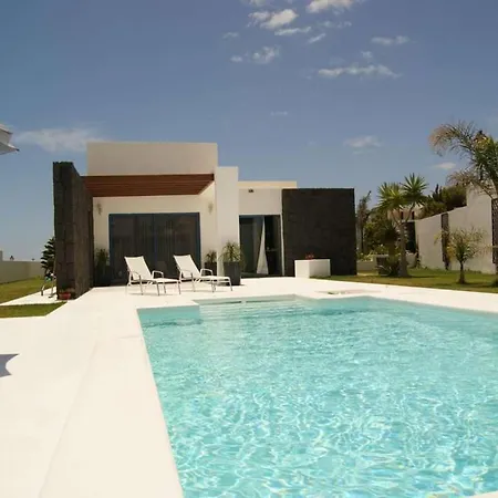 Playa Blanca Sleeps 6 Pool Wifi T691296 * Πλάγια Μπλάνκα