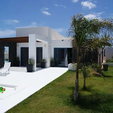Playa Blanca Sleeps 6 Pool Wifi T691296 Πλάγια Μπλάνκα